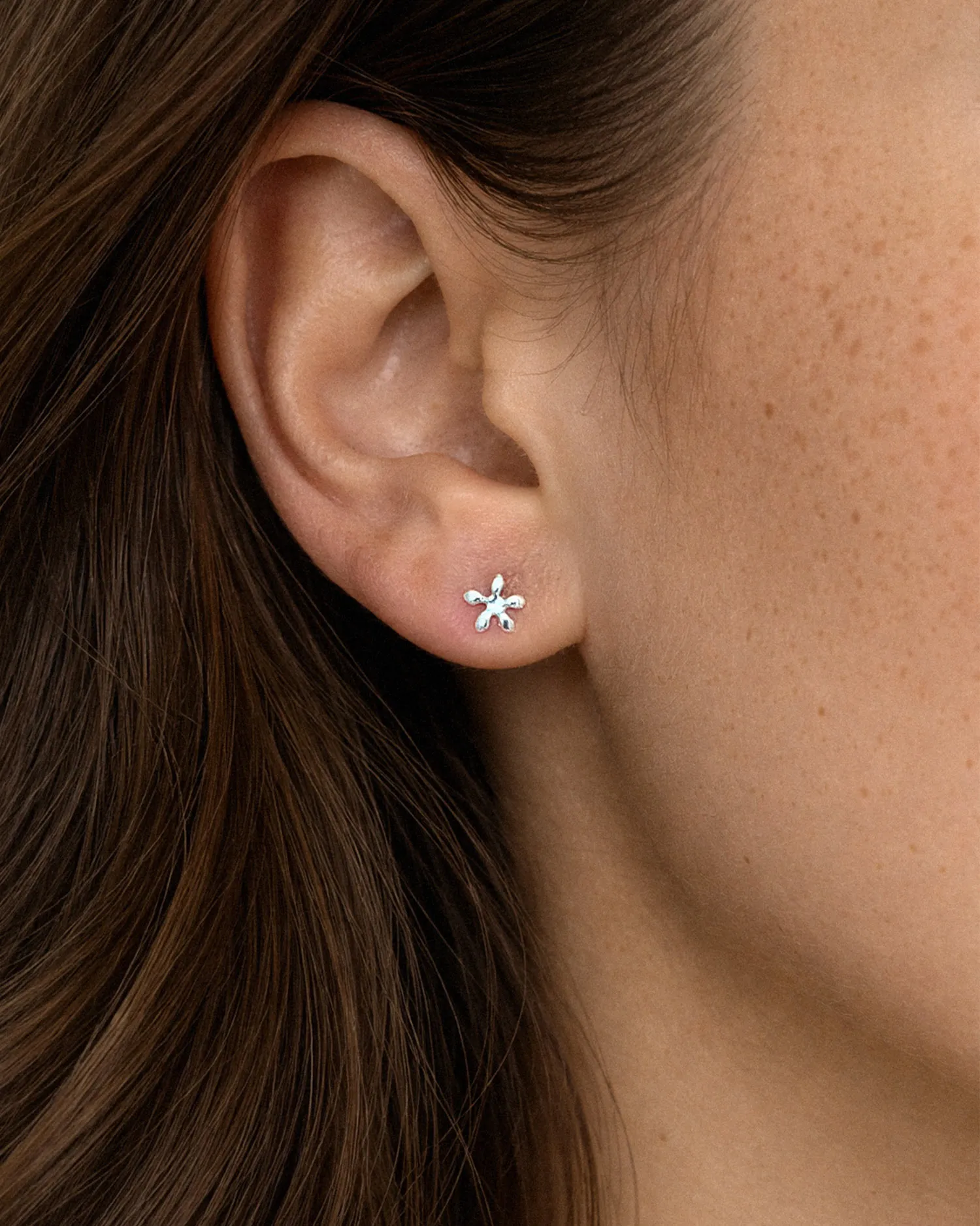 Drakenberg Sjölin Etoile studs 02 ELE E1S000 S hos Jarl Sadin