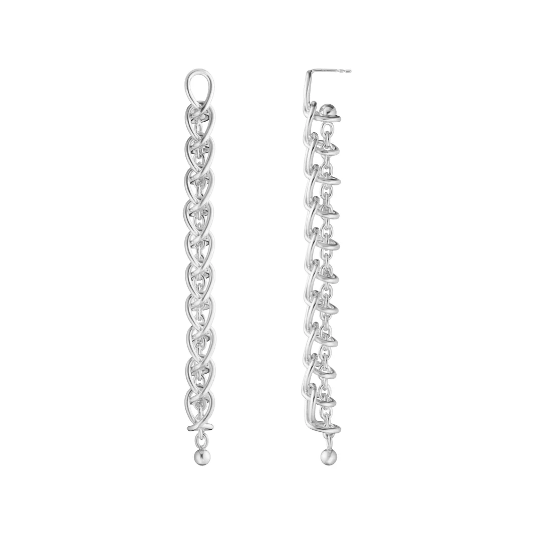 Georg Jensen 20002039 WEFT EARRING 663D SILVER 11 LINKS 02 hos Jarl Sandin