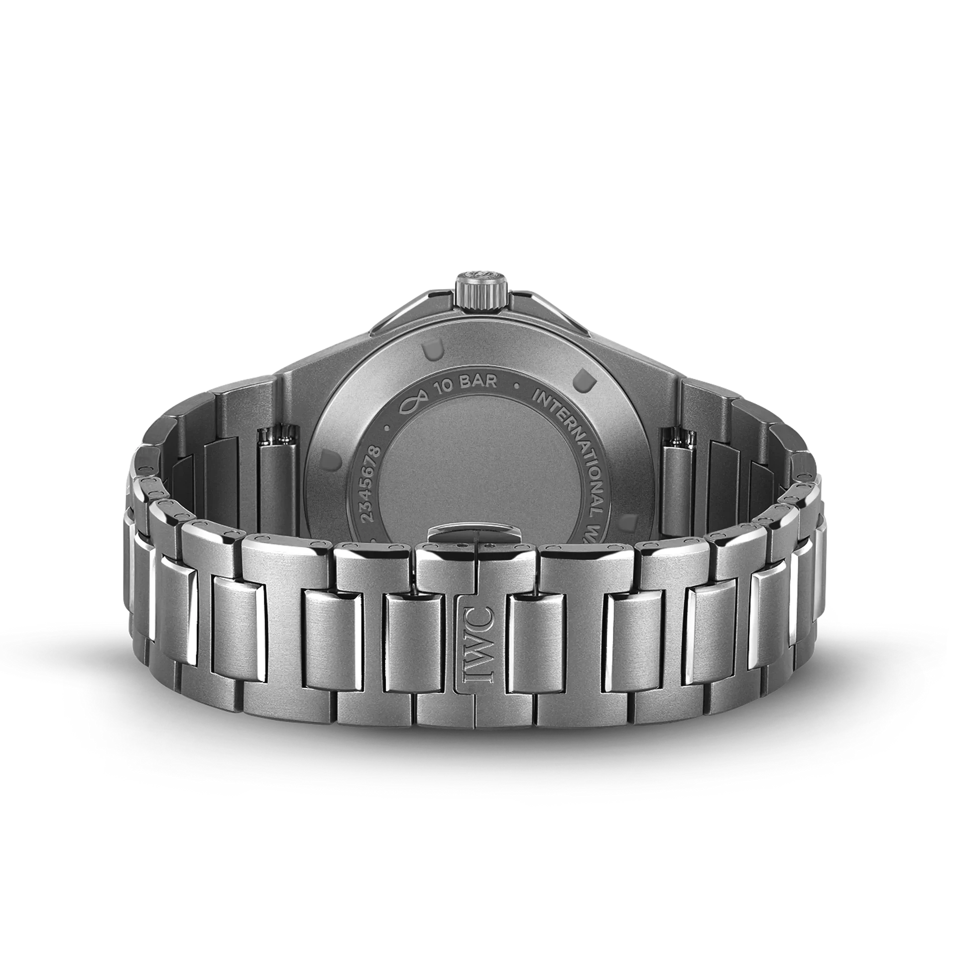 IWC Schaffhausen Ingenieur Watch IW328904 F hos Jarl Sandin4