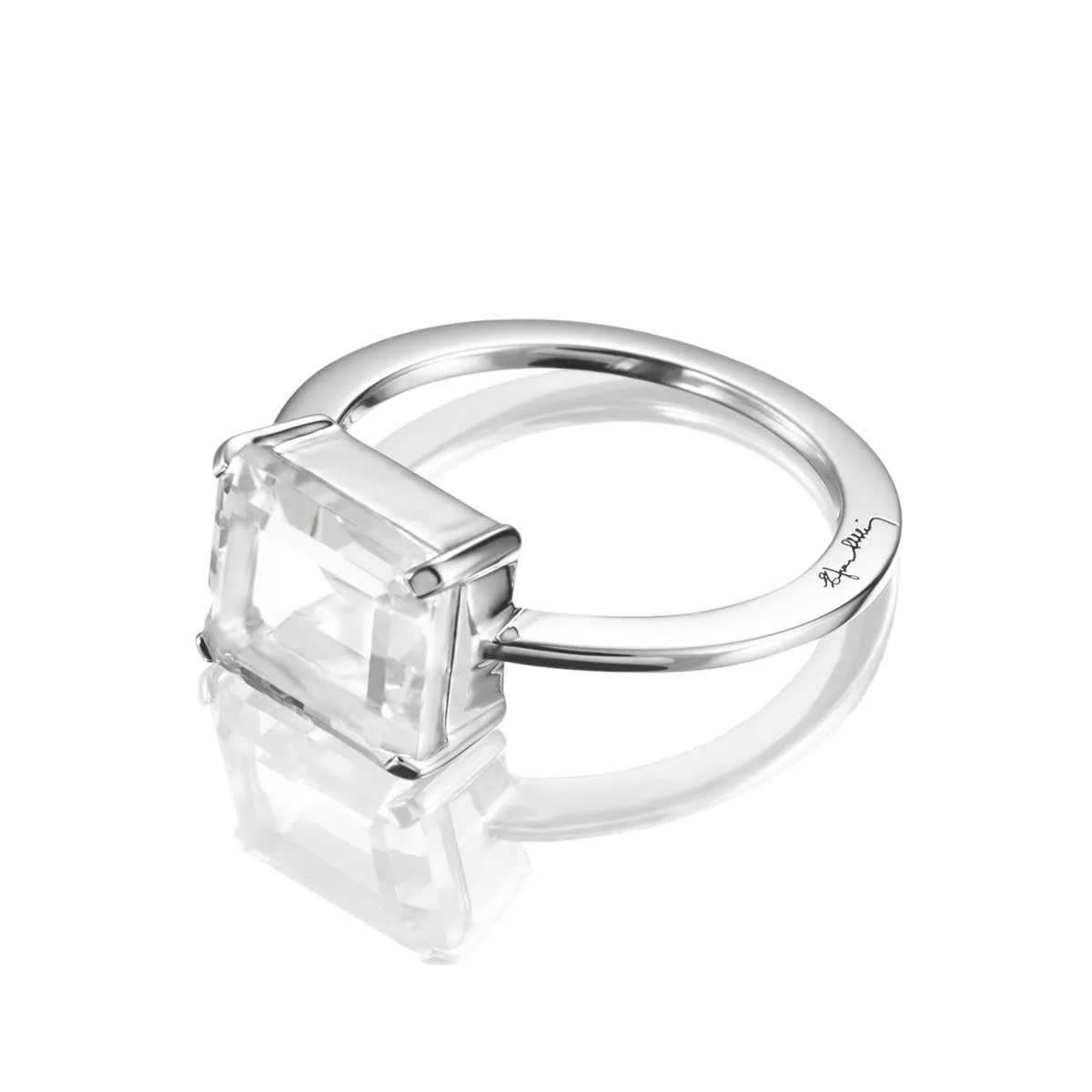 Efva-Attling-18_A-Clear-Dream-Ring-13-100-01339-2-