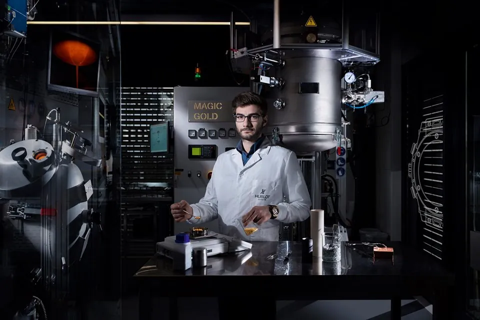 hublot-magic-gold-low