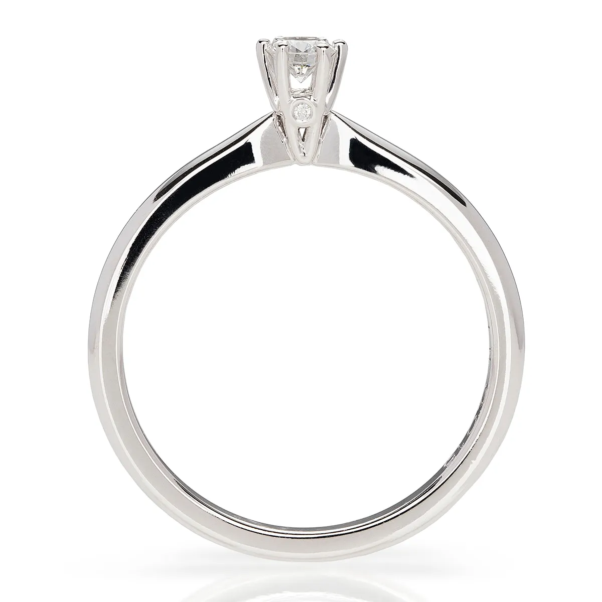 Jarl-Sandin-Light_Solitaire-0-15ct-Diamantring-Vigselring_5668