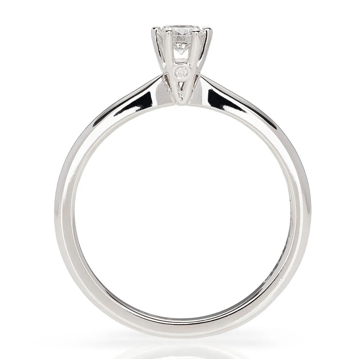 Jarl-Sandin-Light_Solitaire_0-20ct-Diamantring-Vigselring_5670