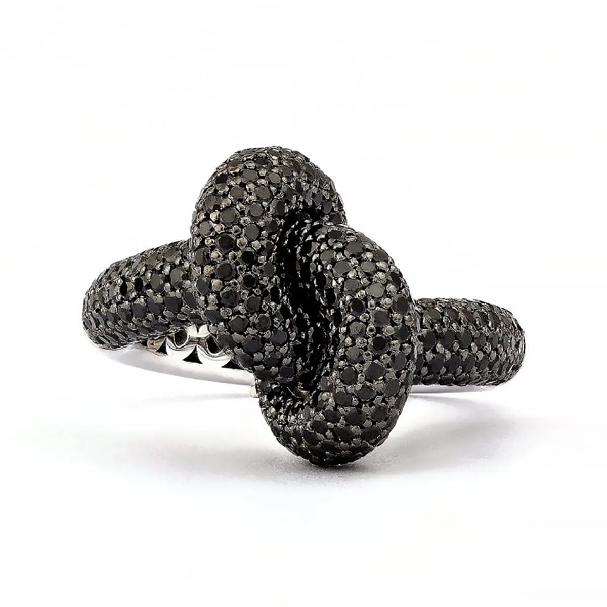 Engelbert_Loose_Knot_125103265BL-hos_Jarl_Sandin