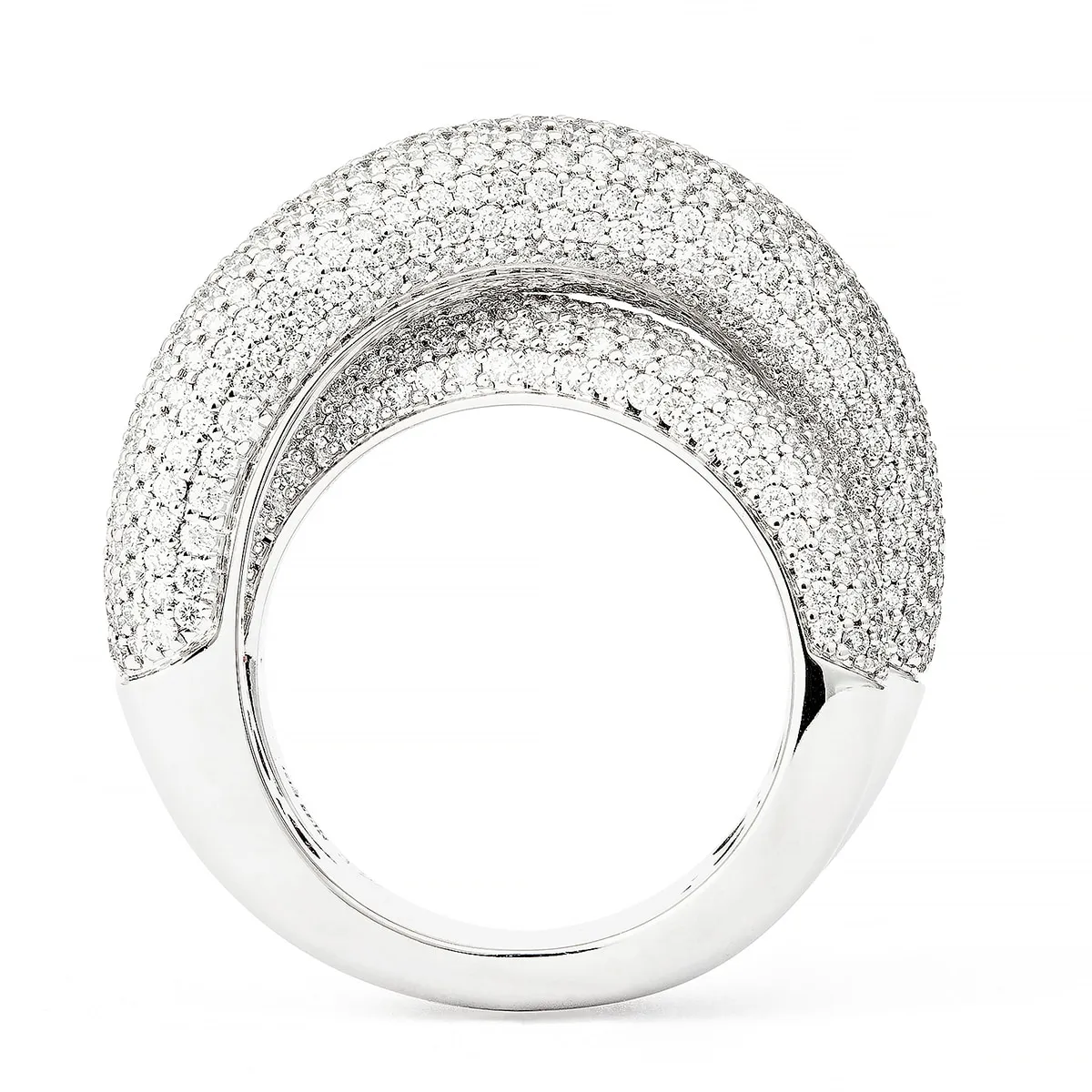 Engelbert_InfinityLoop_full_side-web_hos_Jarl_Sandin