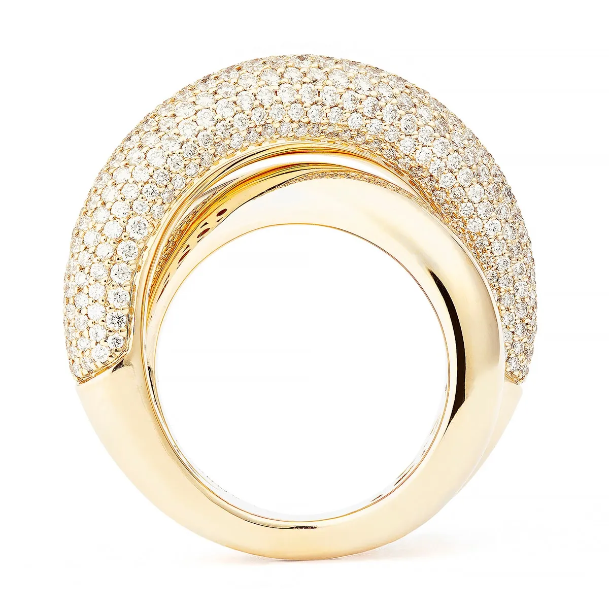 Engelbert_InfinityLoop_pave%CC%81_ro%CC%88dguld_side_hos_Jarl_Sandin