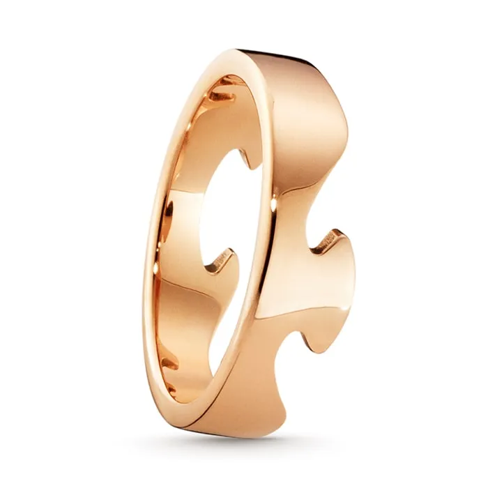 Georg-Jensen-Ring-en-del--rodguld-3541700Fusion-hos-Jarl-Sandin_5356