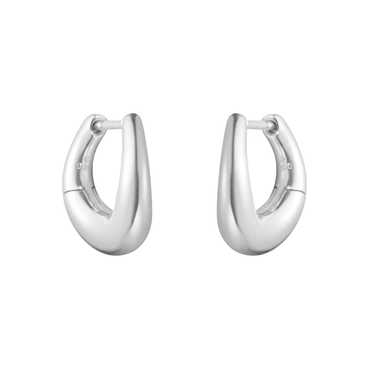 Georg_Jensen_20001002_OFFSPRING_SMALL_EARHOOP_433G_SILVER_hos_Jarl_Sandin