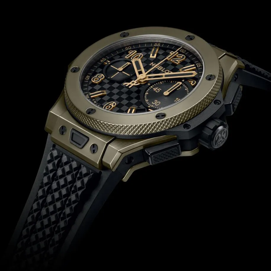 Hublot-hublot-big-bang-20-magic-gold-431.MX.1330.RX_v4_hos_Jarl_Sandin