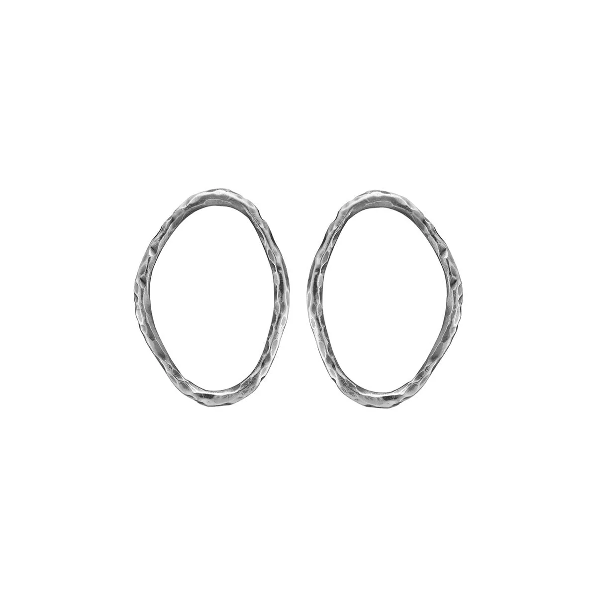 By_Birdie_50811526_Ears_Onassis_Oval_Silver_Plain_(OP)_kopiera_hos_Jarl_Sandin