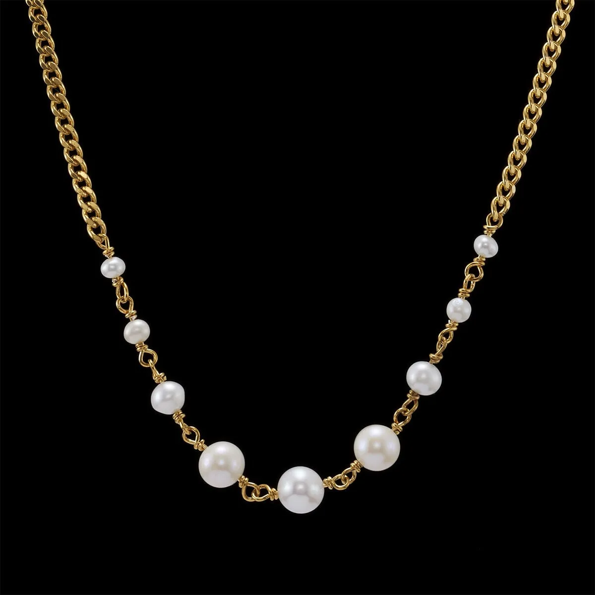 Maria_Nilsdotter_DW-01-NEC-30-Dawn_Necklace_Gold-Plated_Silver_hos_Jarl_Sandin