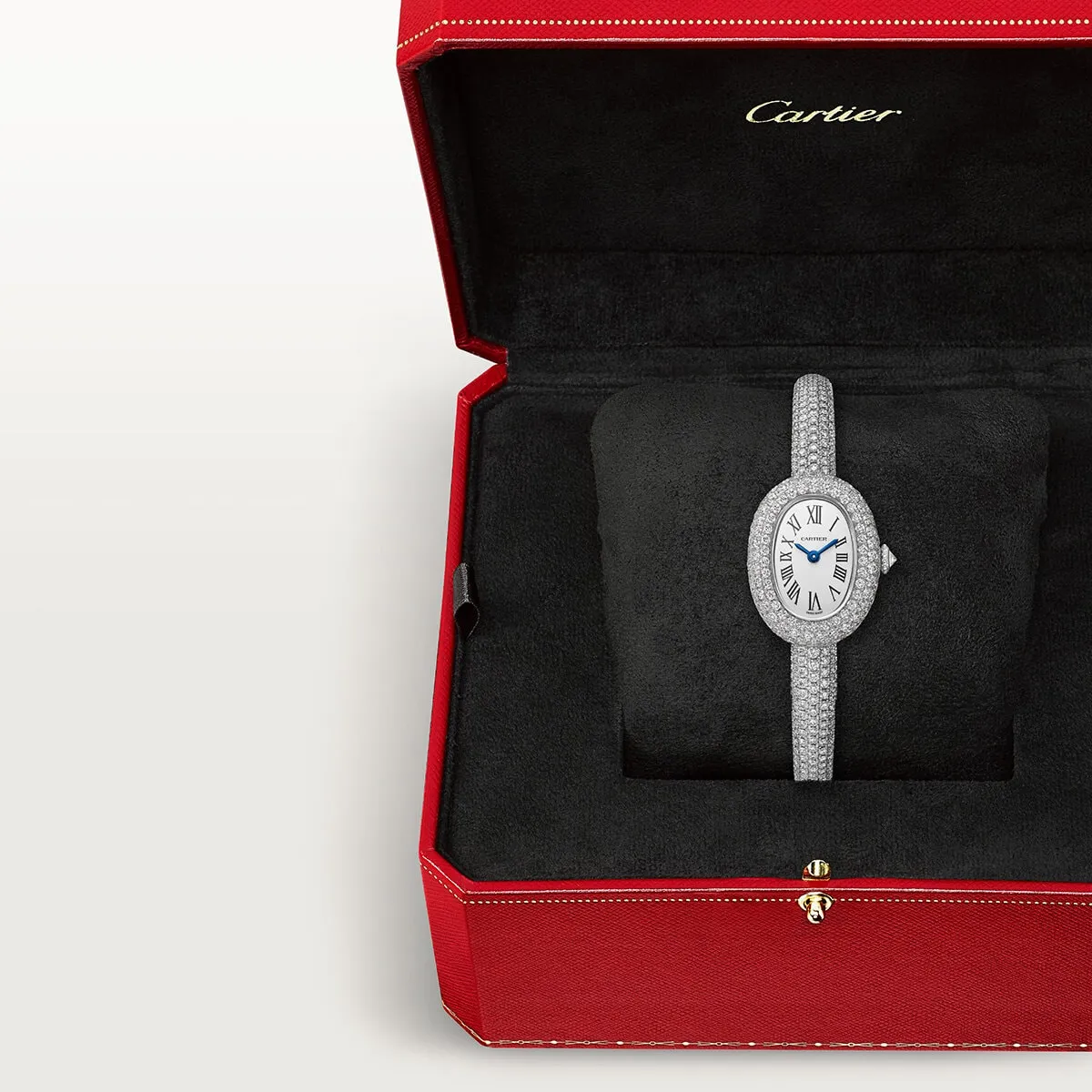 Cartier_Baignoire_Watch_HPI01822_3_hos_Jarl_Sandin