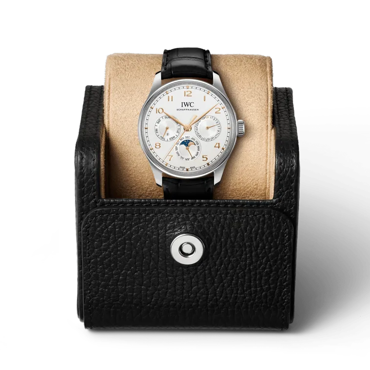 IWC-klocka-IW344203-PORTUGIESER-PERPETUAL-CALENDAR-42_6-hos-Jarl-Sandin
