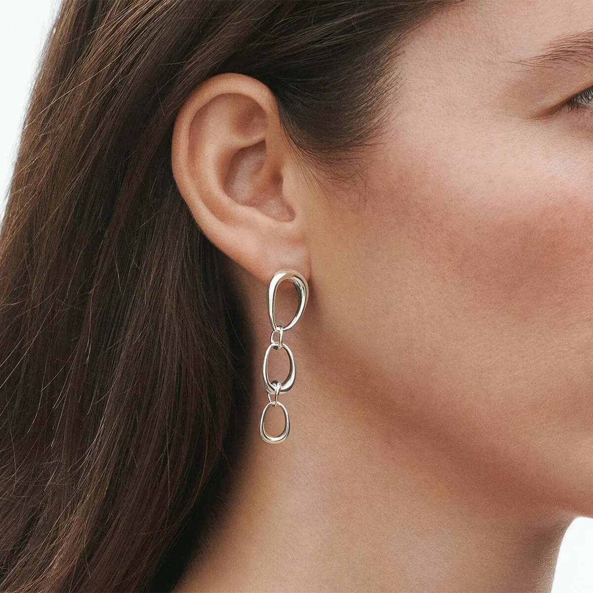 Georg_Jensen_GJ_SS25_ECOM_SHOOT_OFFSPRING_EARRING_20001766_(1)_hos_Jarl_Sandin