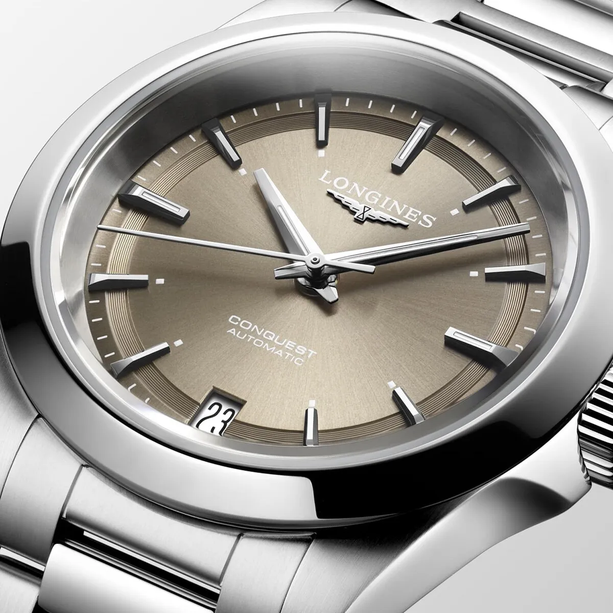 Longines_Conquest_L34304626_DRface_Hos_Jarl_Sandin