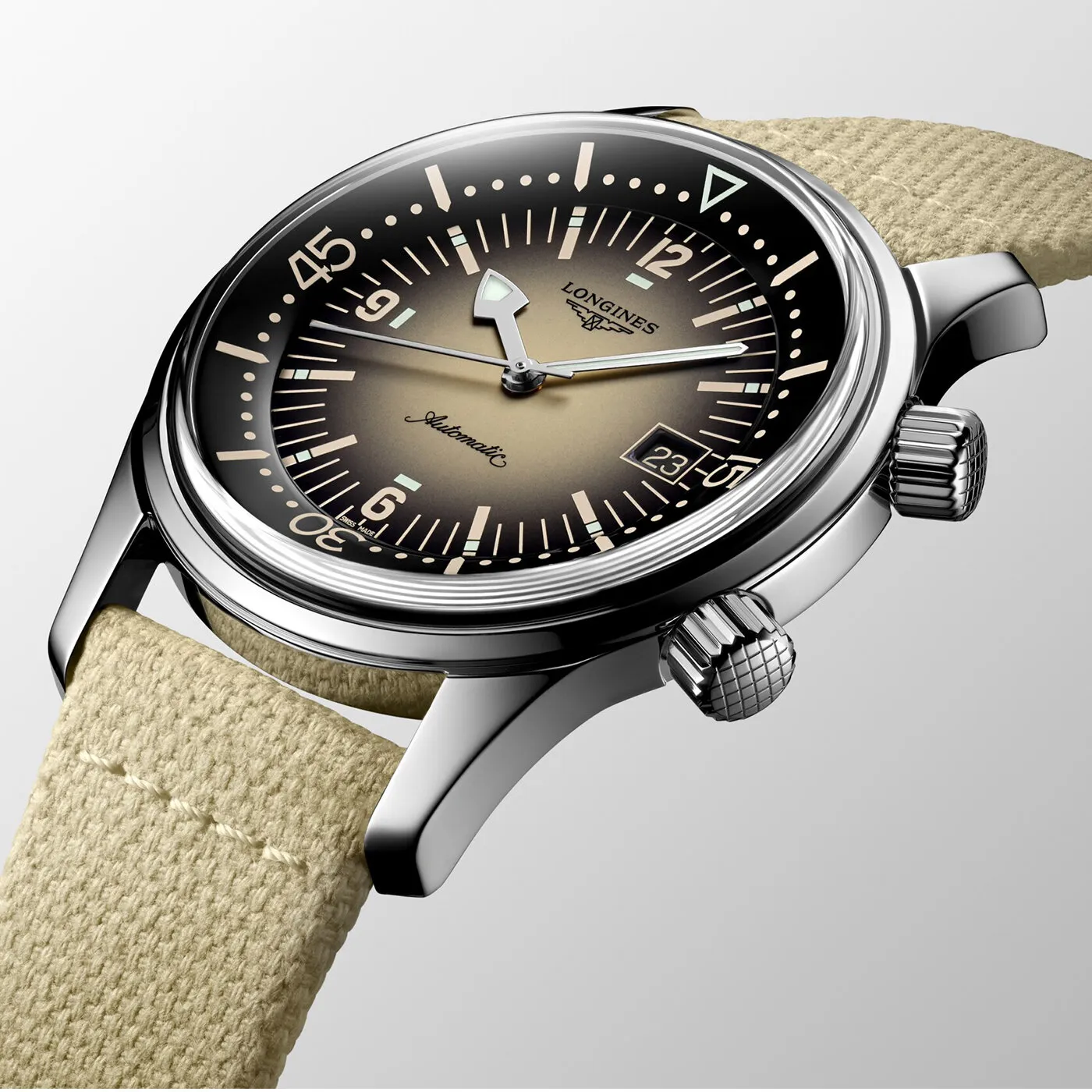 Longines_Legend_Diver_L37744302_2_hos_Jarl_Sandin