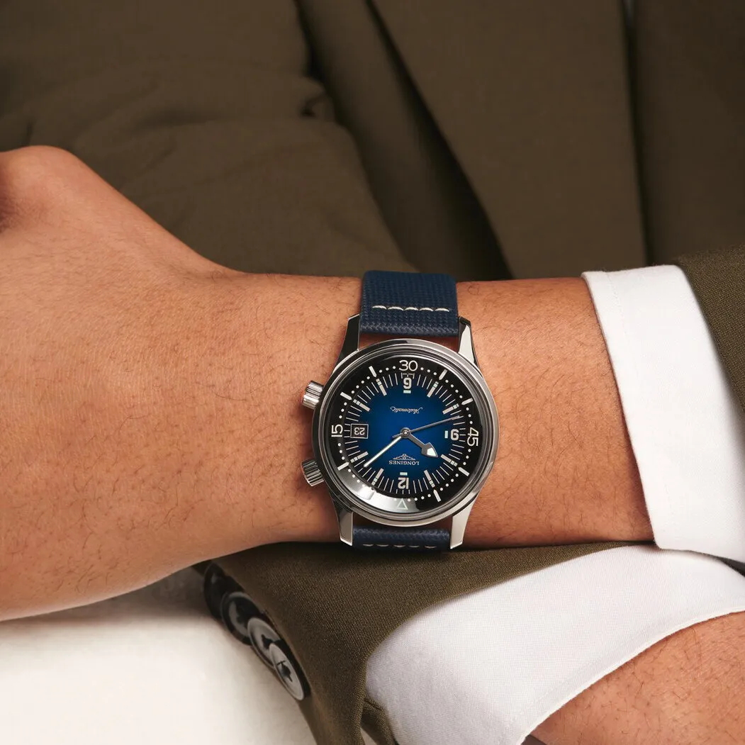 Longines_Legend_Diver_L37744902_5_hos_Jarl_Sandin