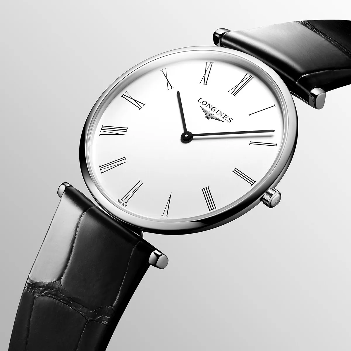 Longines_La_Grande_Classique_L47554112_PUB_Hos_Jarl_Sandin