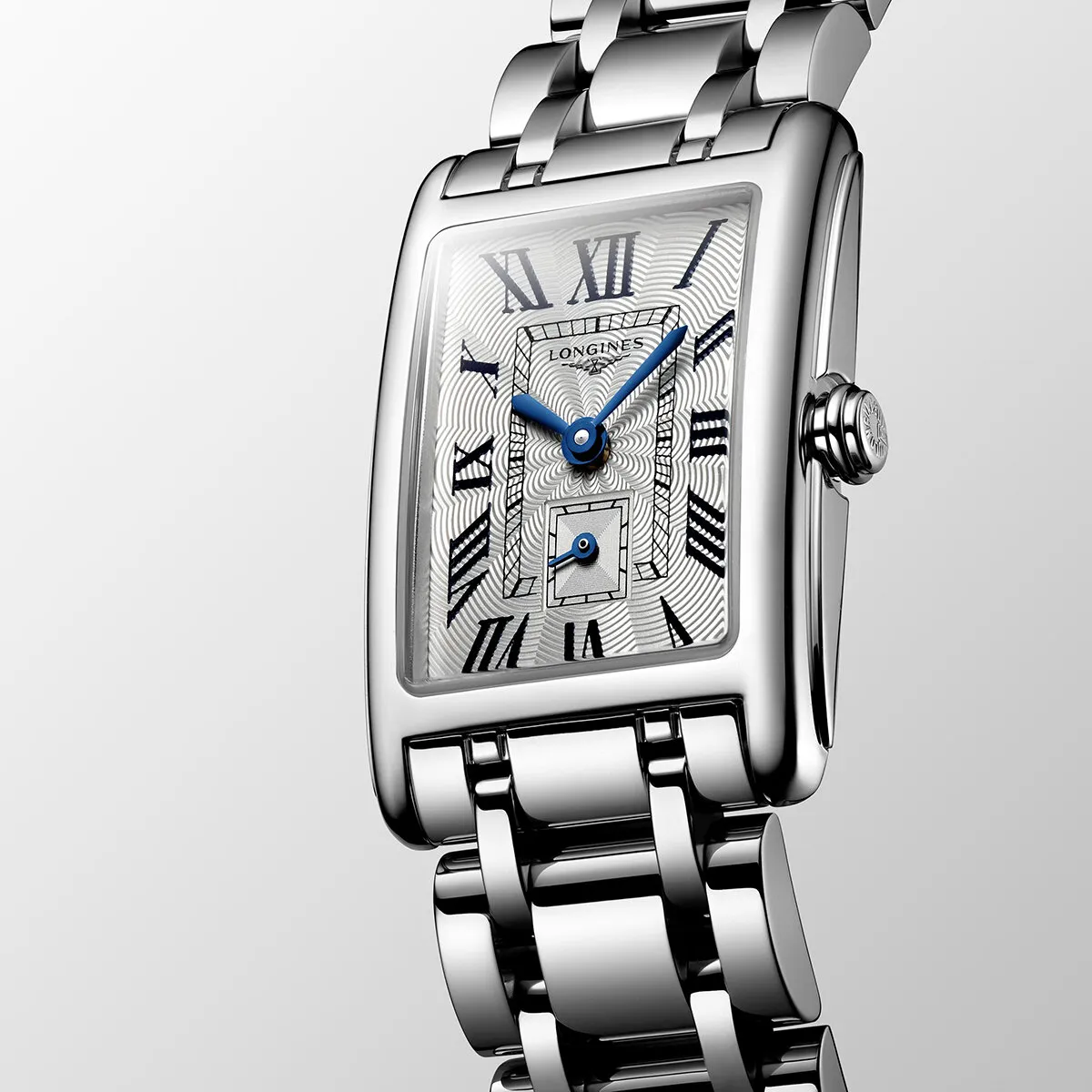 Longines_Dolce_Vita_L52554716_FACE_Hos_Jarl_Sandin