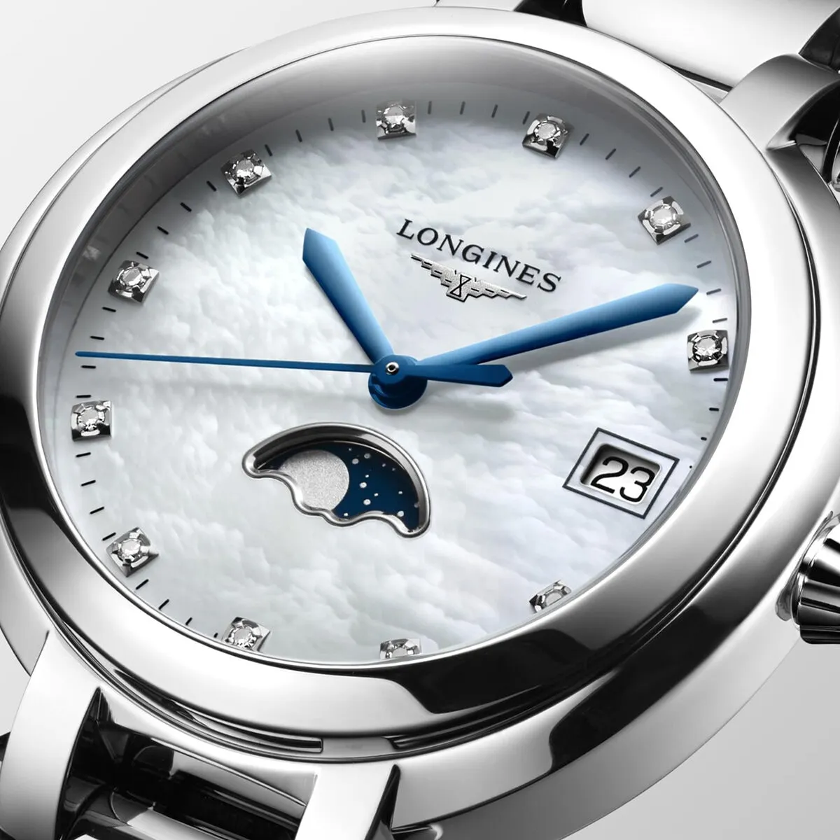 Longines_Primaluna_L81164876_DRface_Hos_Jarl_Sandin
