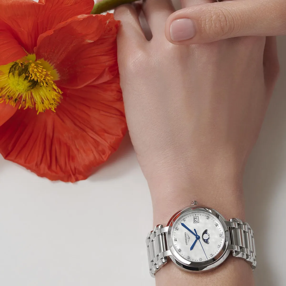 Longines_Primaluna_L81164876_WS2_Hos_Jarl_Sandin