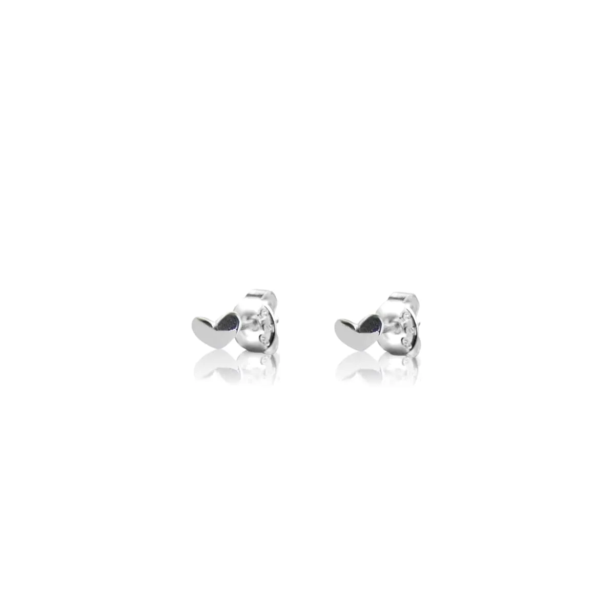 Drakenberg_Sjo%CC%88lin_Loving_Heart_dropstuds__LHT_E10000_S_hos_Jarl_Sandin