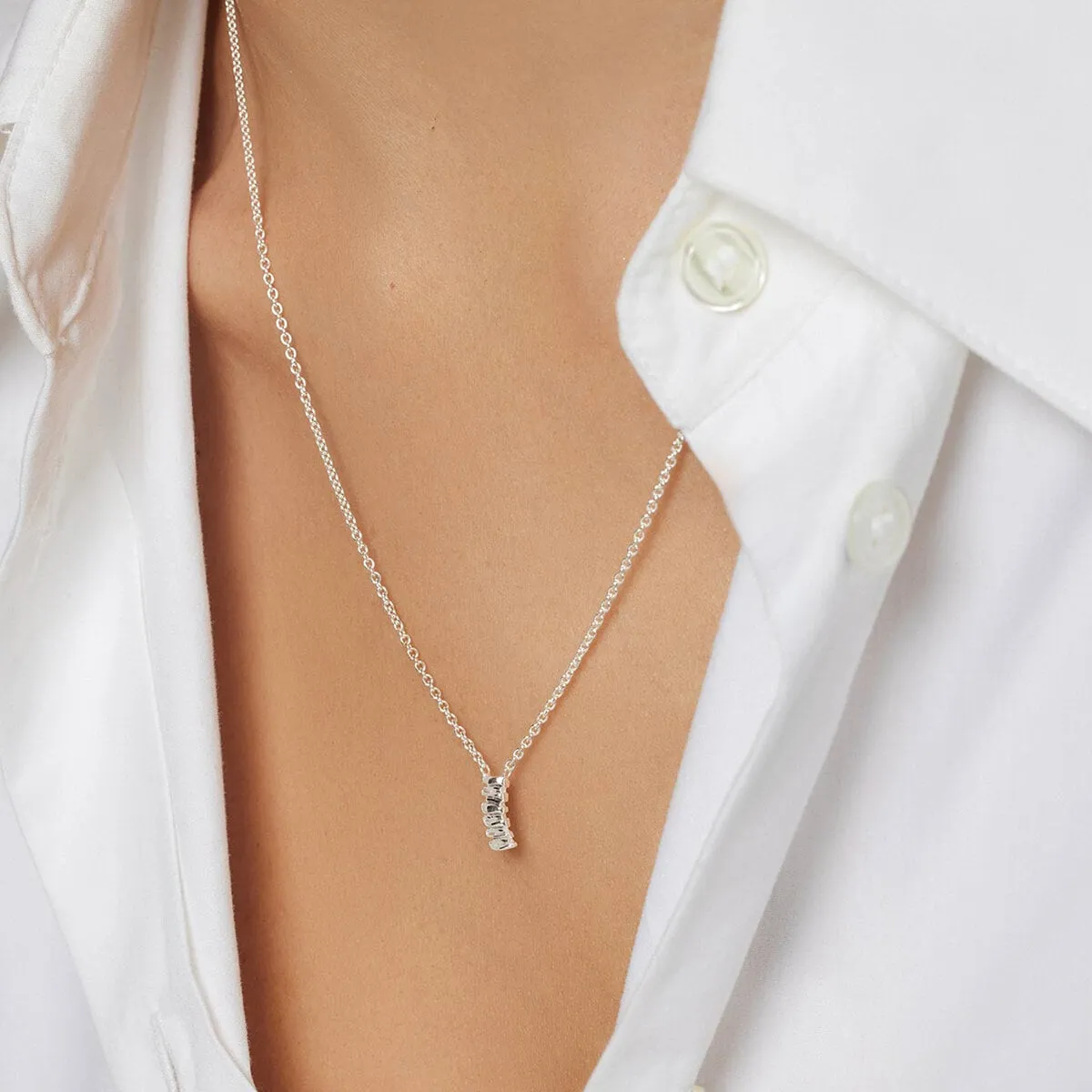 Drakenberg_Sjolin_Les-Roches-LRS-N1XS451-S-drop-necklace-02-kopiera_hos_Jarl_Sandin