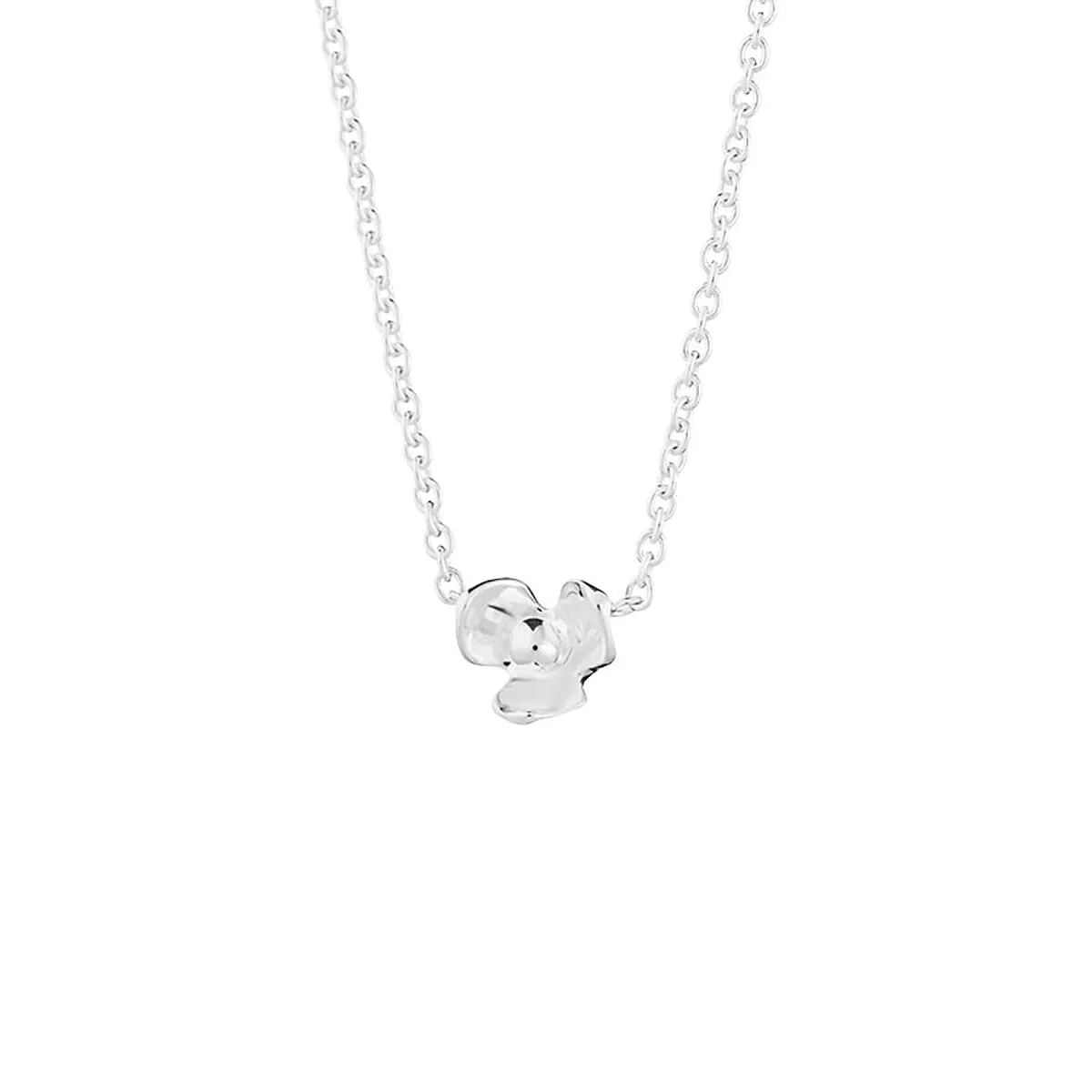 Drakenberg_Sjolin_Lotus-necklace_LTS-N1S421-S_hos_Jarl_Sandin