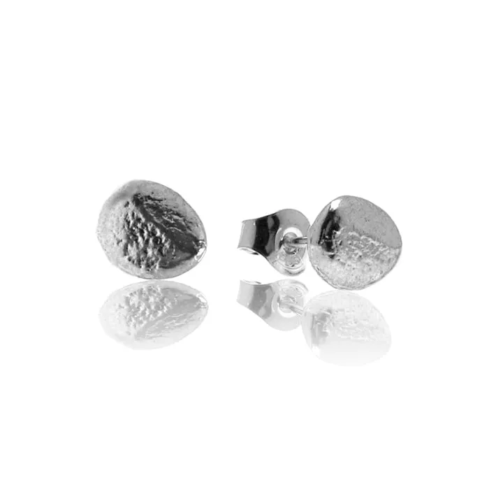 Drakenberg-Sjolin-Pebbles-studs-PES-E1M000S-Hos-Jarl-Sandin_2953