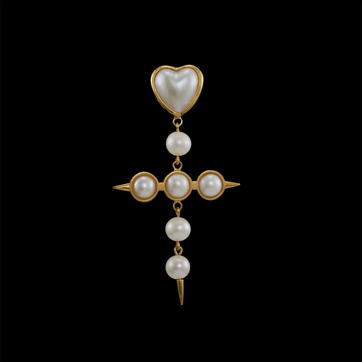 Maria_Nilsdotter_empress-earring-TA-04-EAC-32_original_hos_Jarl_Sandin