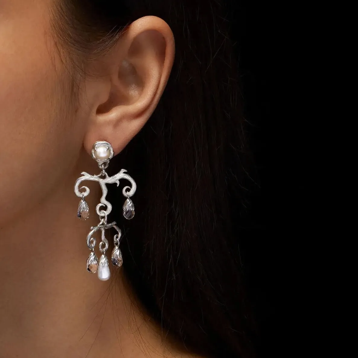 Maria-_Nilsdotter_WW-06-EAB-14-OS_Secret_Garden_Chandelier_Earring_Silver_2