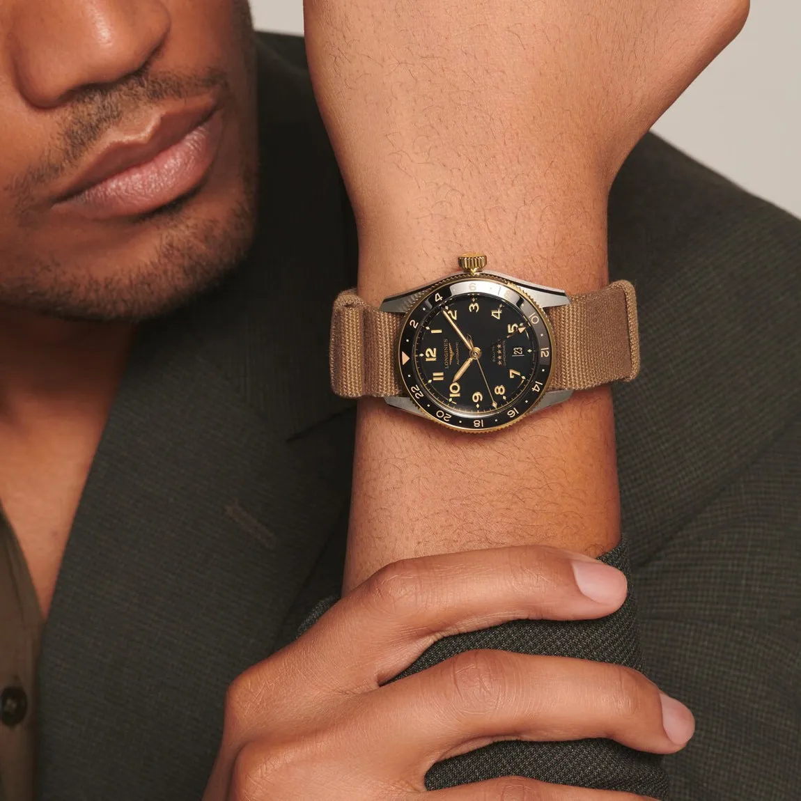 LONGINES_SPIRIT_ZULU_TIME_L38025539_3_hos_Jarl_Sandin