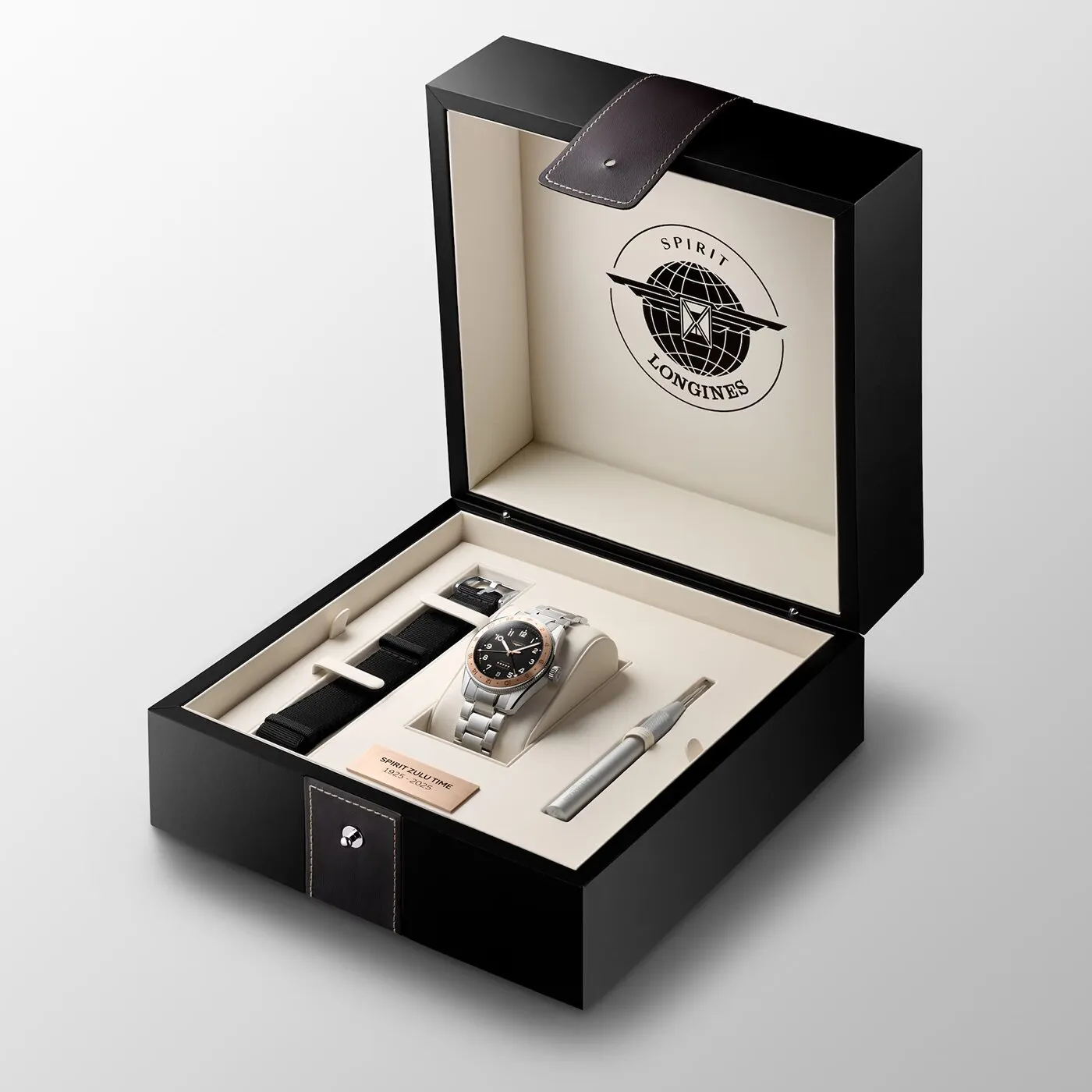 longines_spirit_zulu_time_1925_l38035536_5_hos_Jarl_Sandin