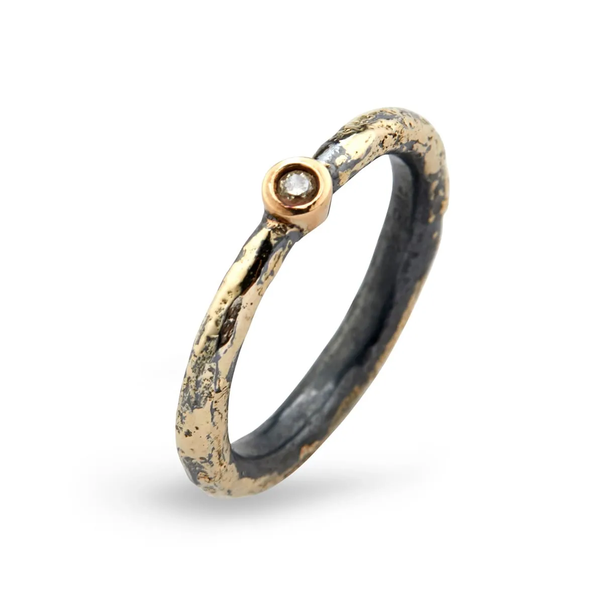 BBy_Birdie_50110173_Ring_Heritage_Golden_Single_Hos_Jarl_Sandin