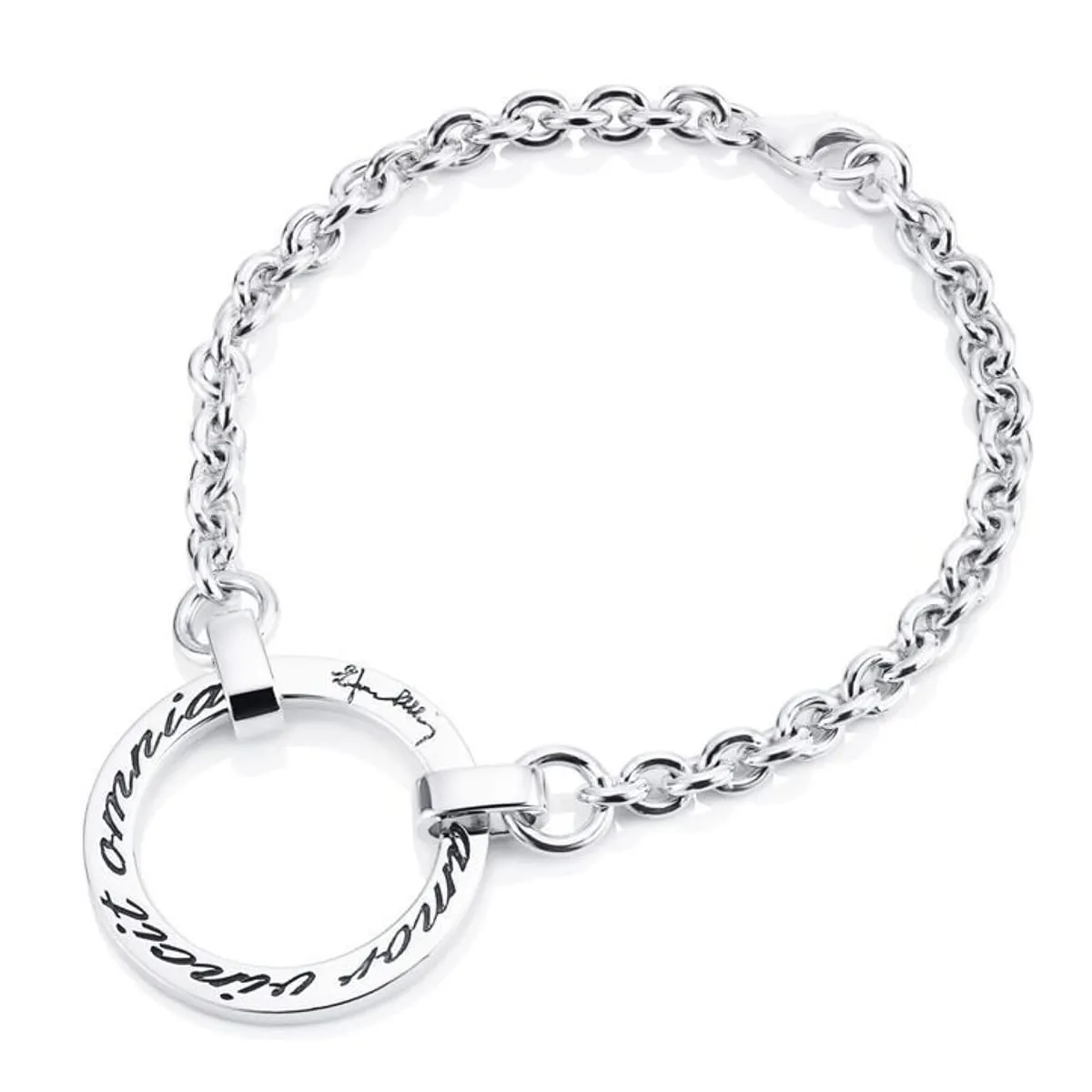 Efva_Attling_avo-bracelet-silver-bracelet_14-100-00531_hos_Jarl_Sandin