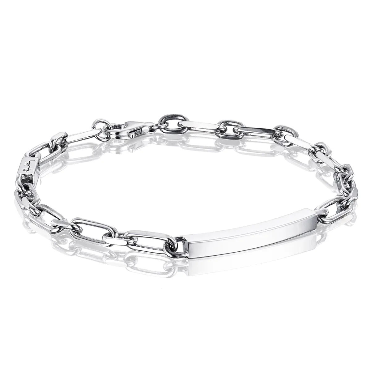 Efva_Attling_smycken_Thin-Silver-Brace-14-100-00962(2)_hos_Jarl_Sandin