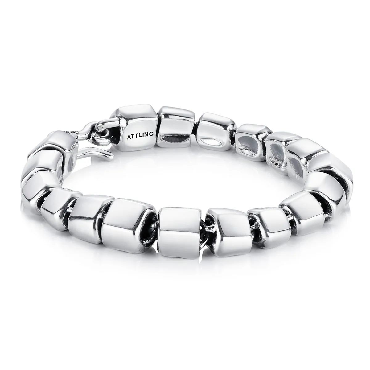 Efva_Attling_smycken_Spine-Bracelet-14-100-00242(1)_hos_Jarl_Sandin