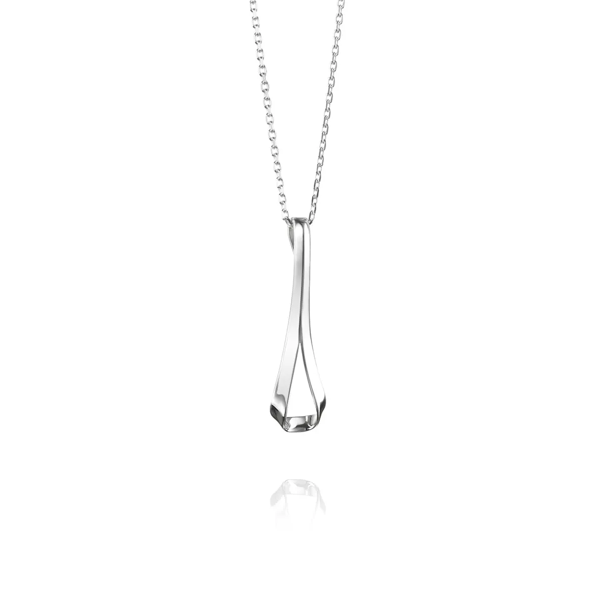 Efva_Attling_smycken_Folded-Pendant-11-100-01592(2)_hos_Jarl_Sandin