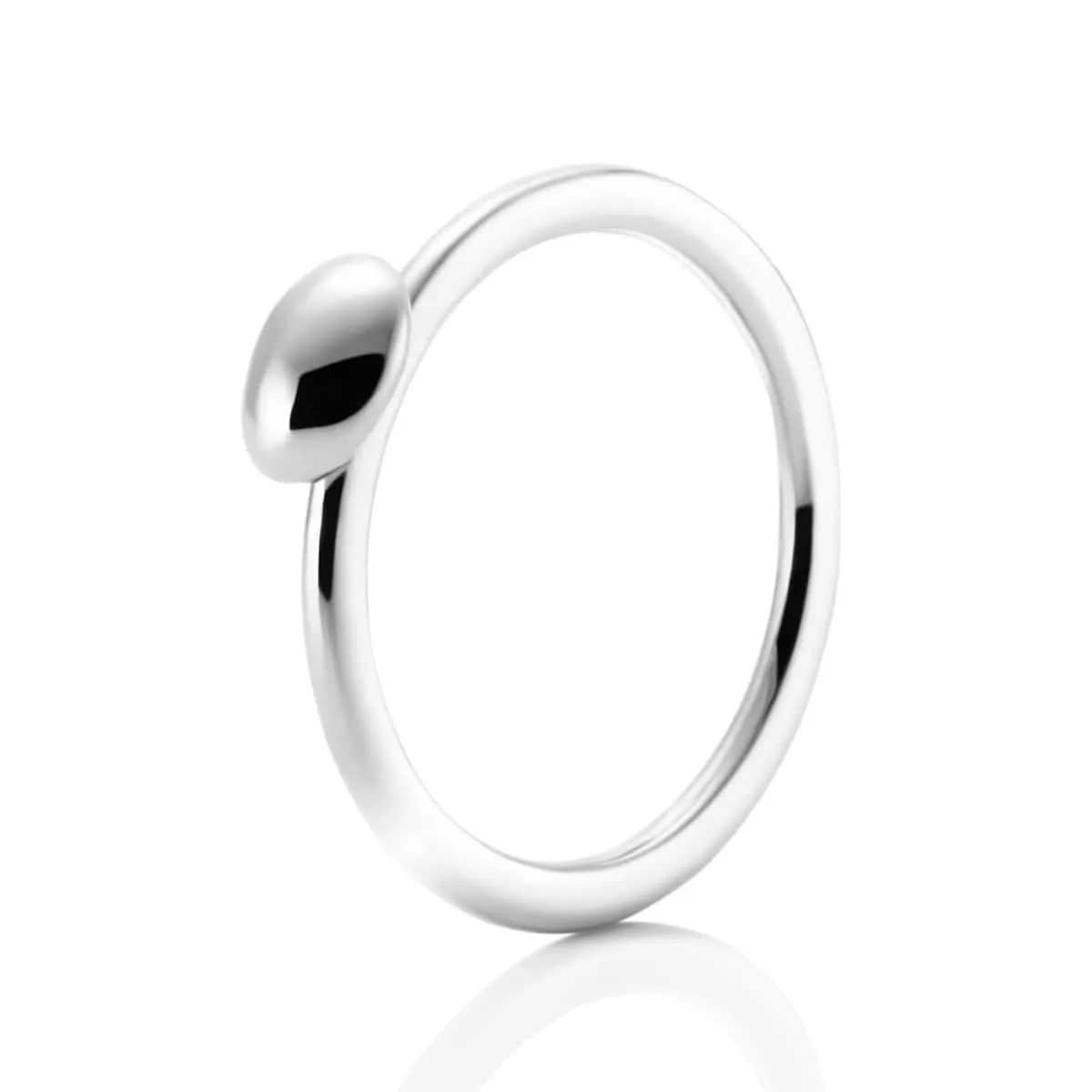 Efva_Attling_smycken_Love-Bead-Ring---Gold-13-102-00439(1)_hos_Jarl_Sandin