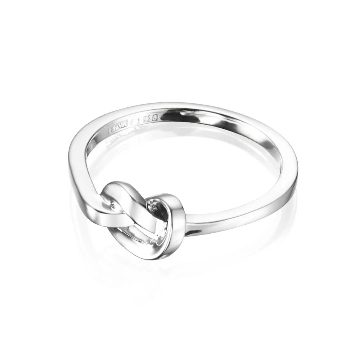 Efva_Attling_smycken_Love-Knot-Ring-13-100-01601(2)_hos_Jarl_Sandin
