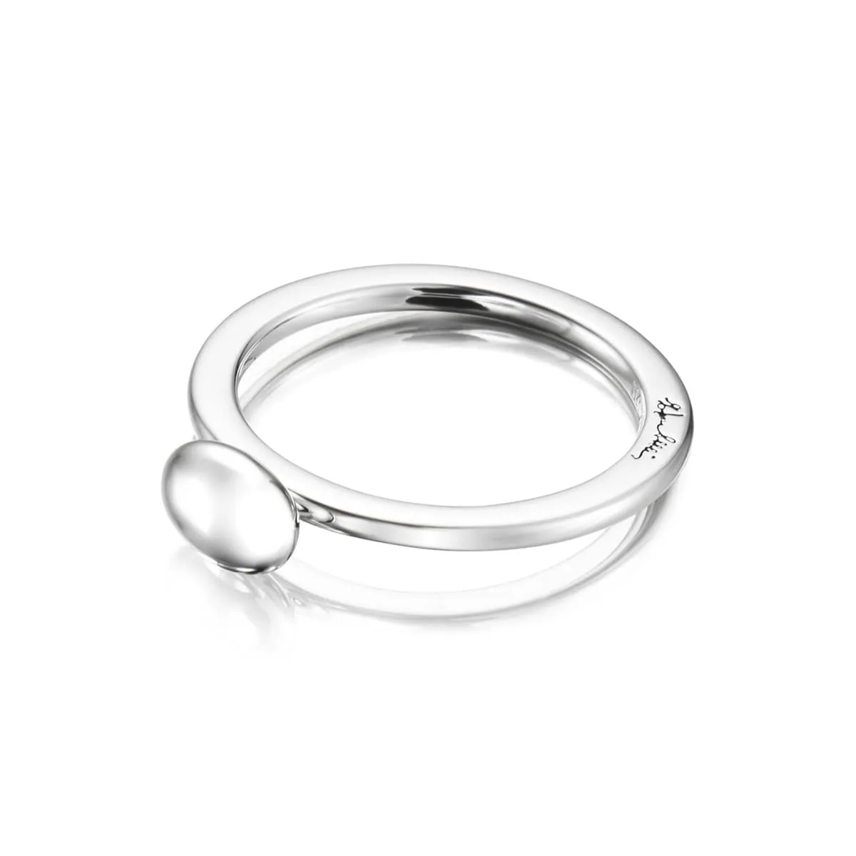 Efva_Attling_Love_Bead_Ring_Silver_13-100-01579(2)_hos_Jarl_Sandin