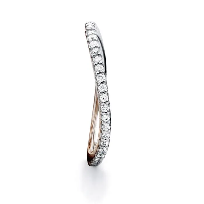 Ole-Lynggaard-Love-bands-ring-A2601-50X-hos-Jarl-Sandin_906