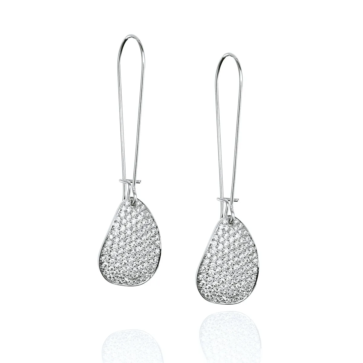 Efva_Attling_Little-Rose-Petal---Stars-Earrings(1)_hos_Jarl_Sandin