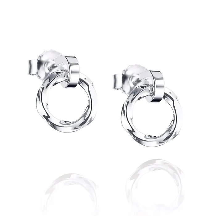 Efva-Attling-Viking-Earrings-12-100-00959-Orhangen-Silver-hos-Jarl-Sandin_4978