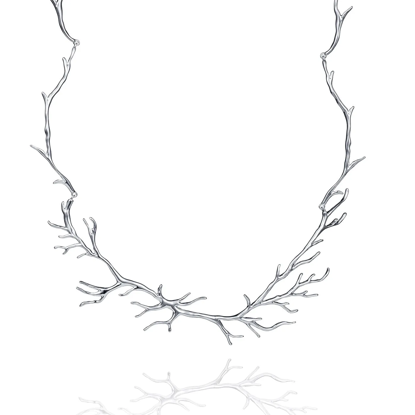 Victoria_Skoglund_Efva-Attling_Ro%CC%88tter-Collier_10-100-02354_v2