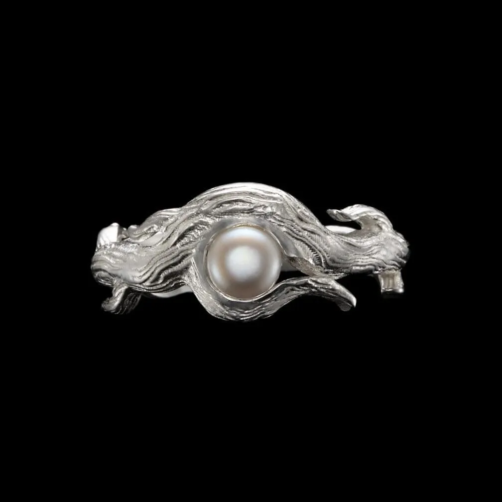 Maria-_Nilsdotter_WW-08-RIB-30-16_Secret_Garden_Ring_Silver_F-pearl_1
