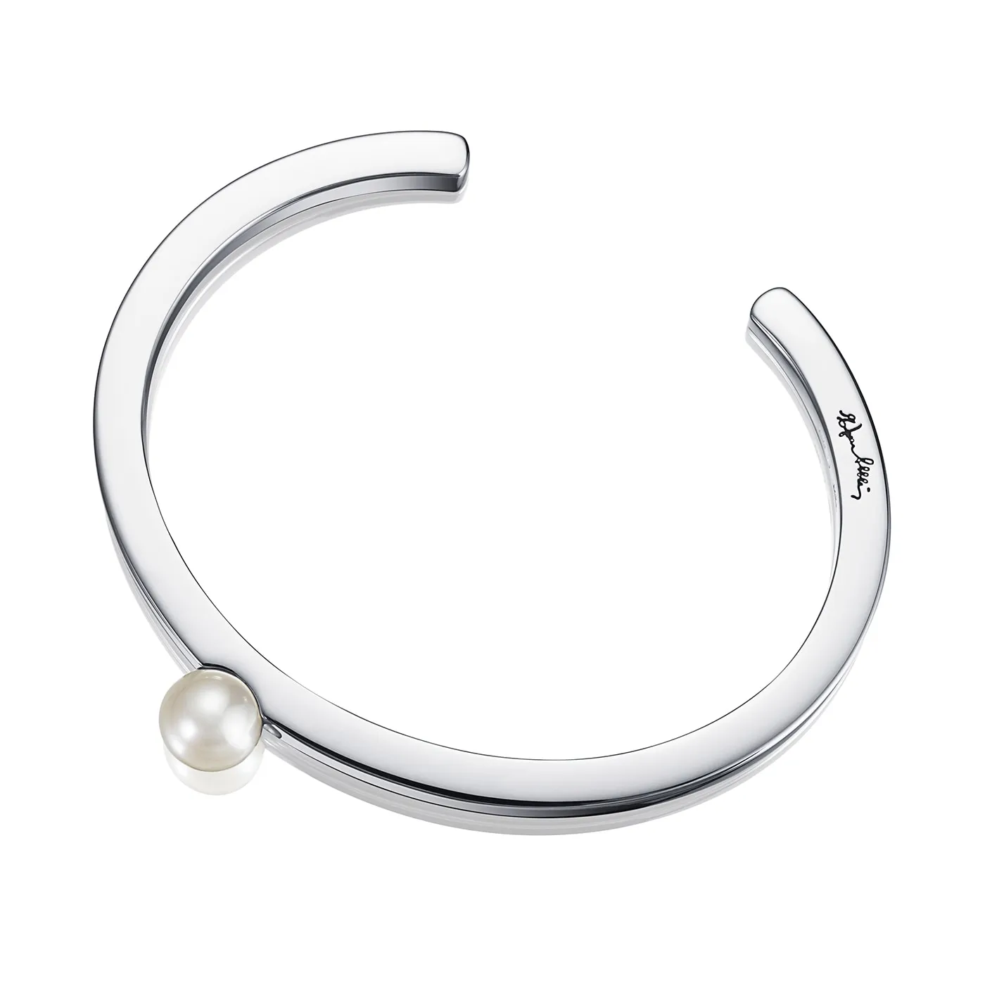 Efva-Attling-60s-Pearl-Cuff-14-100-01182(2)