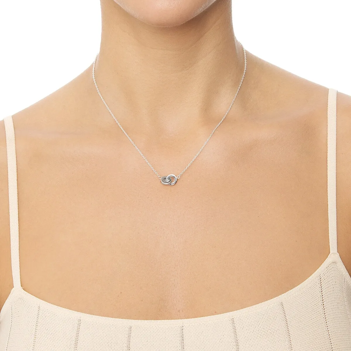Efva_Attling_you--amp--me-necklace_-silver-efva-attling_10-100-02131_2_kopiera_hos_Jarl_Sandin