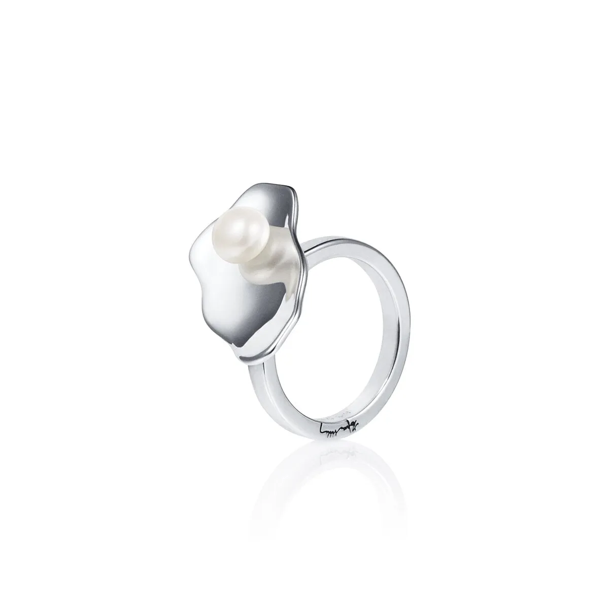 Efva_Attling_Oyster_Ring_13-100-02136_(1)_kopiera_hos_Jarl_Sandin