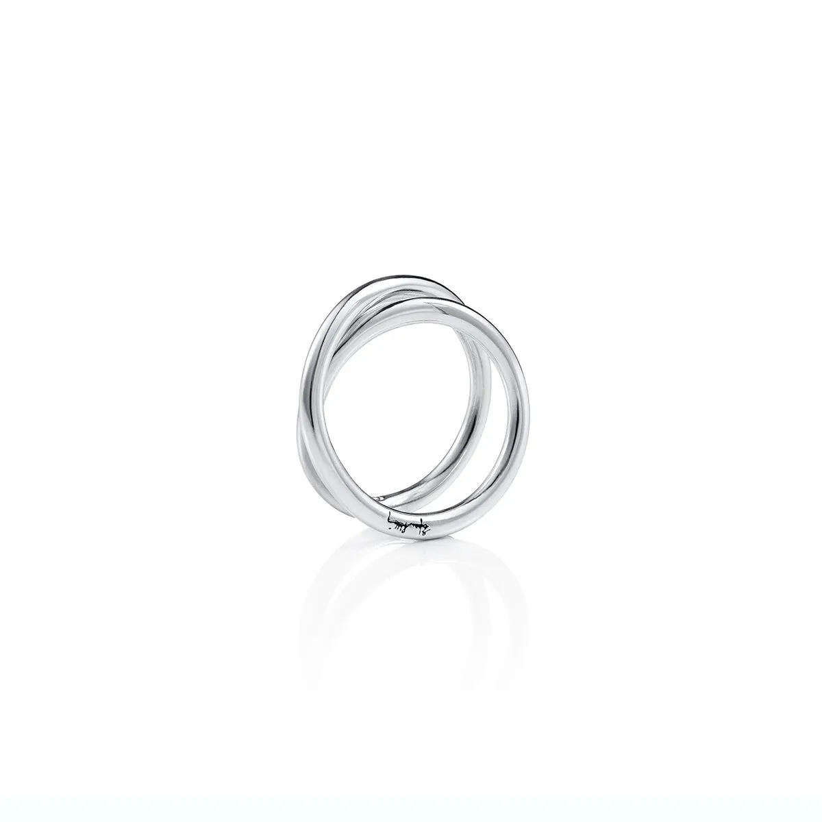 Efva_Attling_Always_Us_Ring_13-100-01990(1)_hos_Jarl_Sandin